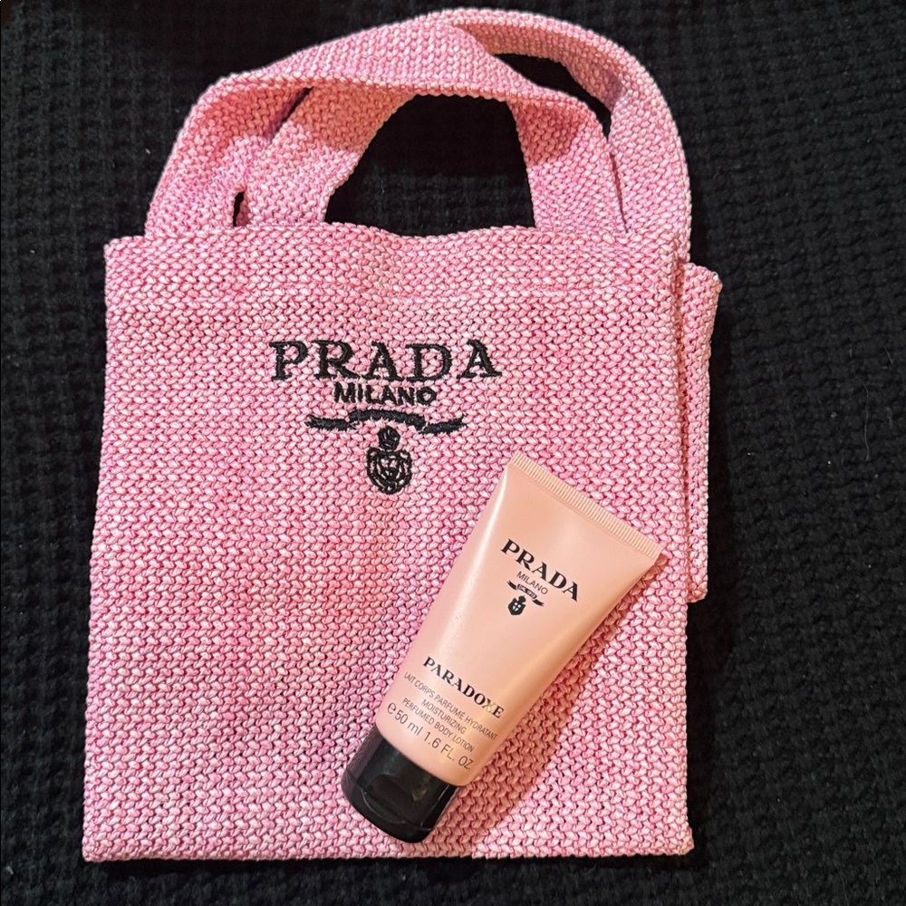 Prada pink perfume tote - Picture 2 of 2